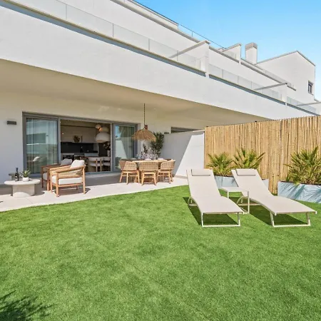Stylish 2 Bedroom In Cancelada - Acqua Gardens - Pool - Near - Costa Del Sol Lejlighed